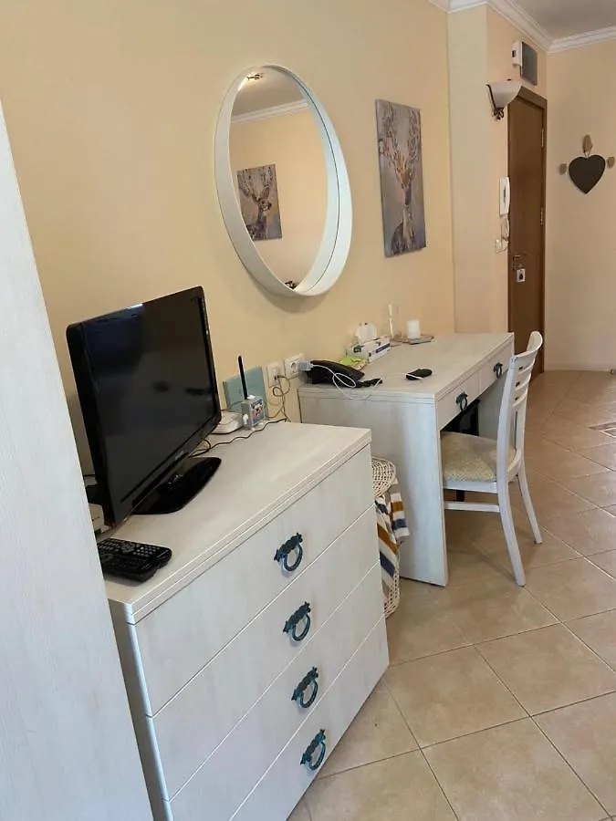 מלון דירות Tiny Bijou Sea View Studio - Santa Marina - סוזופול